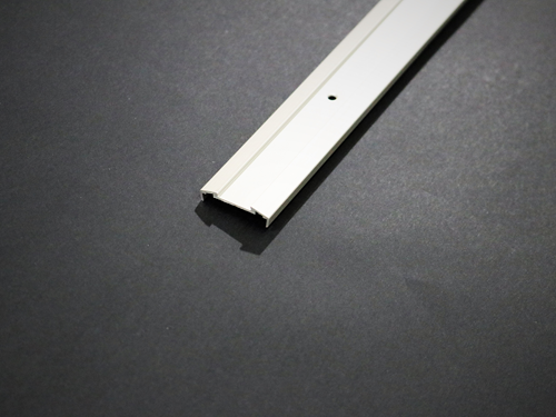 0010667 MOULDING, HORIZONTAL