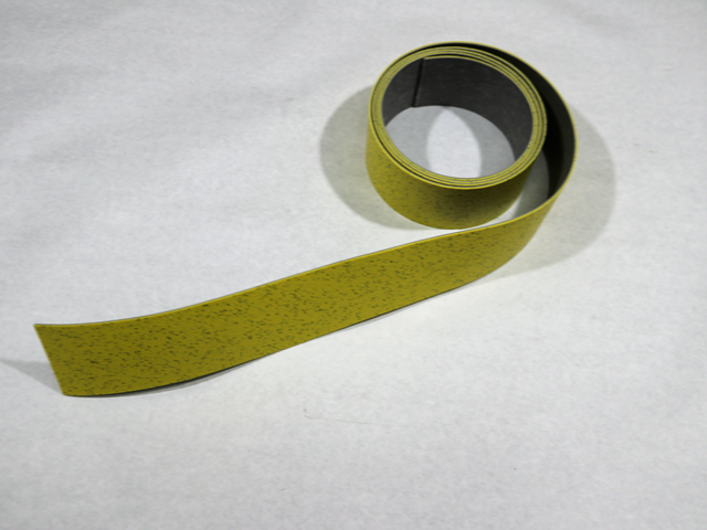 25910 STANDEE LINE, YELLOW 10' ROLL