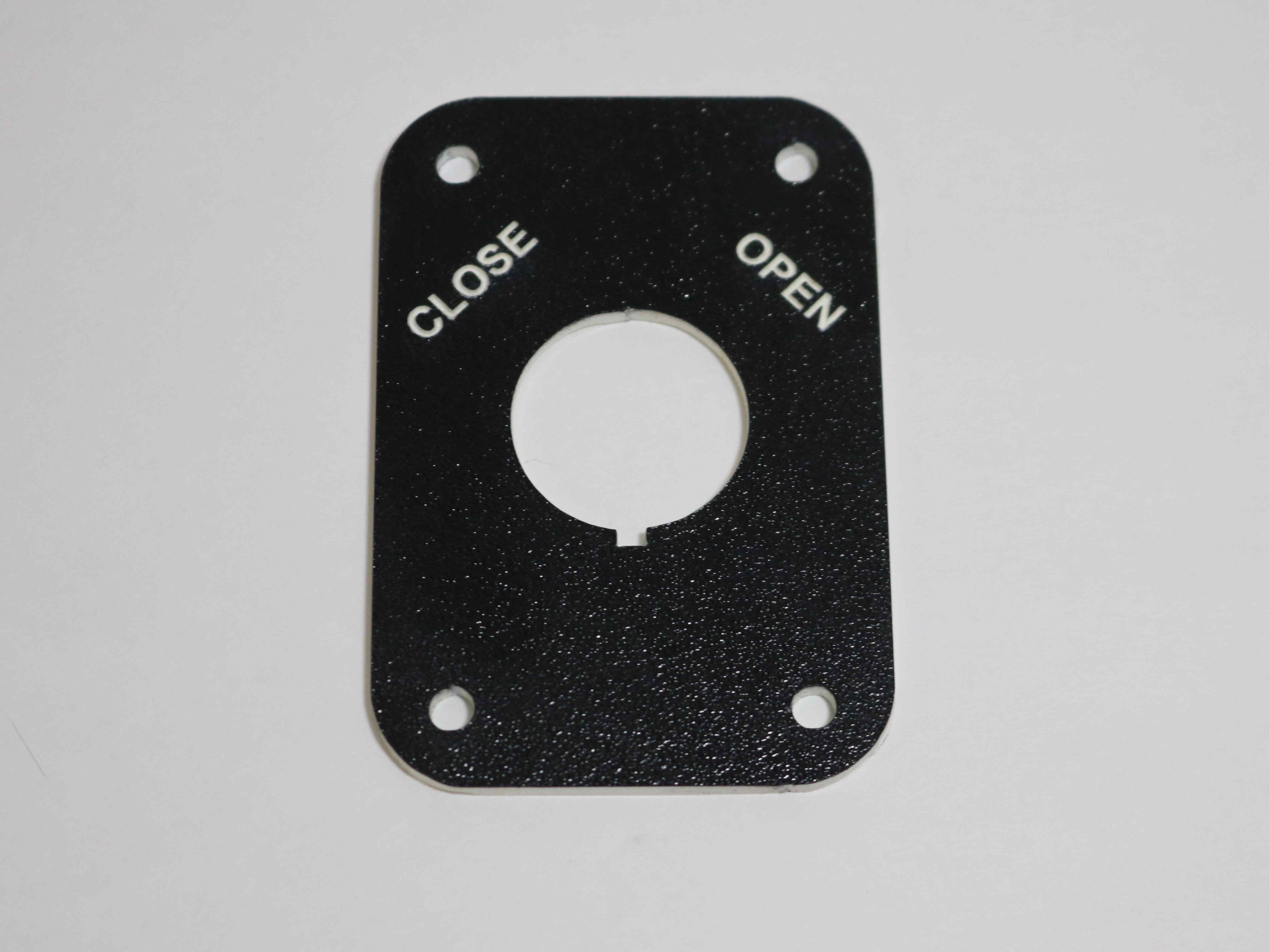 0029057.1 Switch Plate, Ext Door Kubota