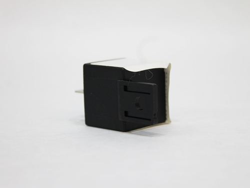 01000136 RELAY
