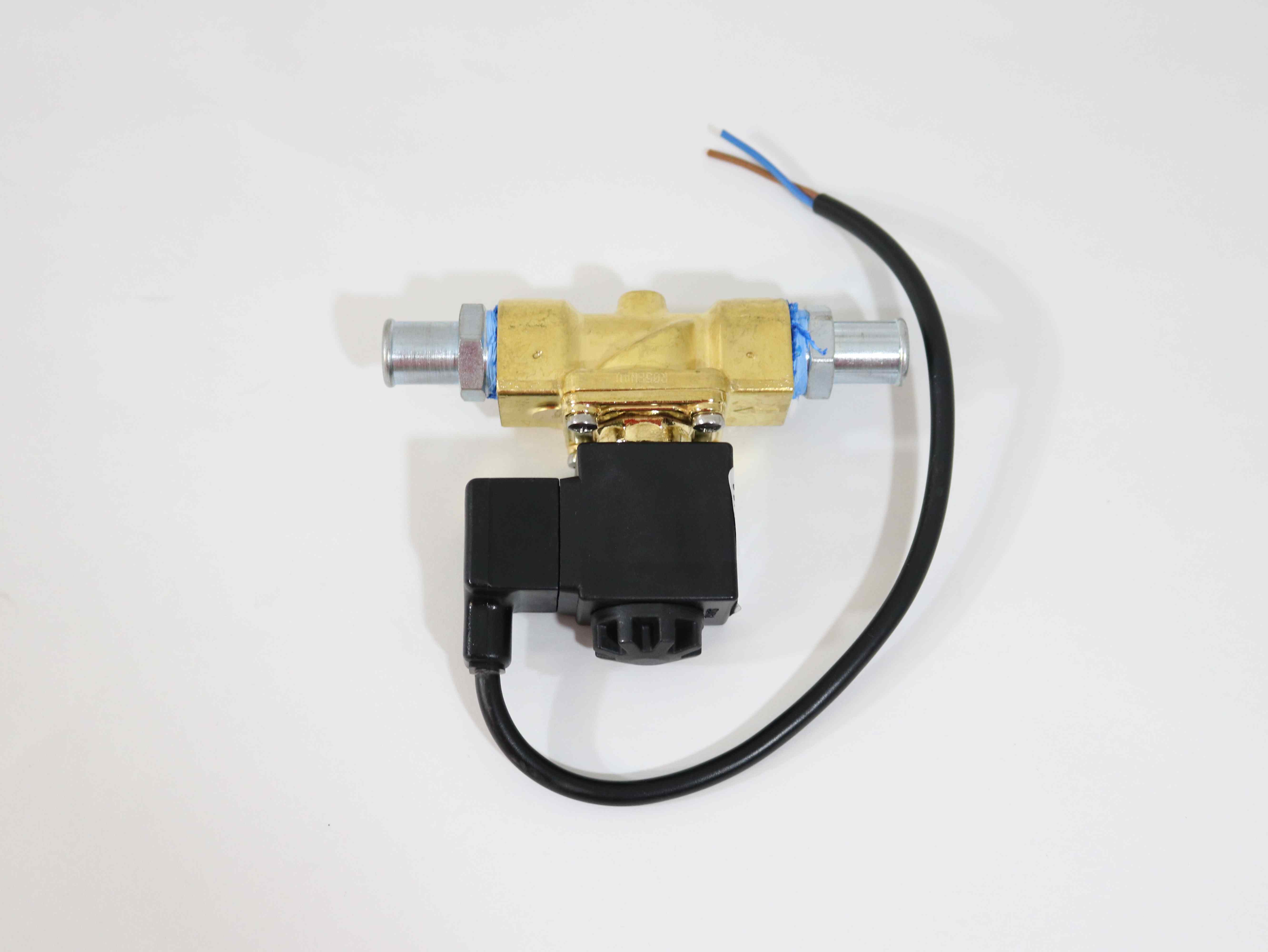 01106309A WATER VALVE, 12V