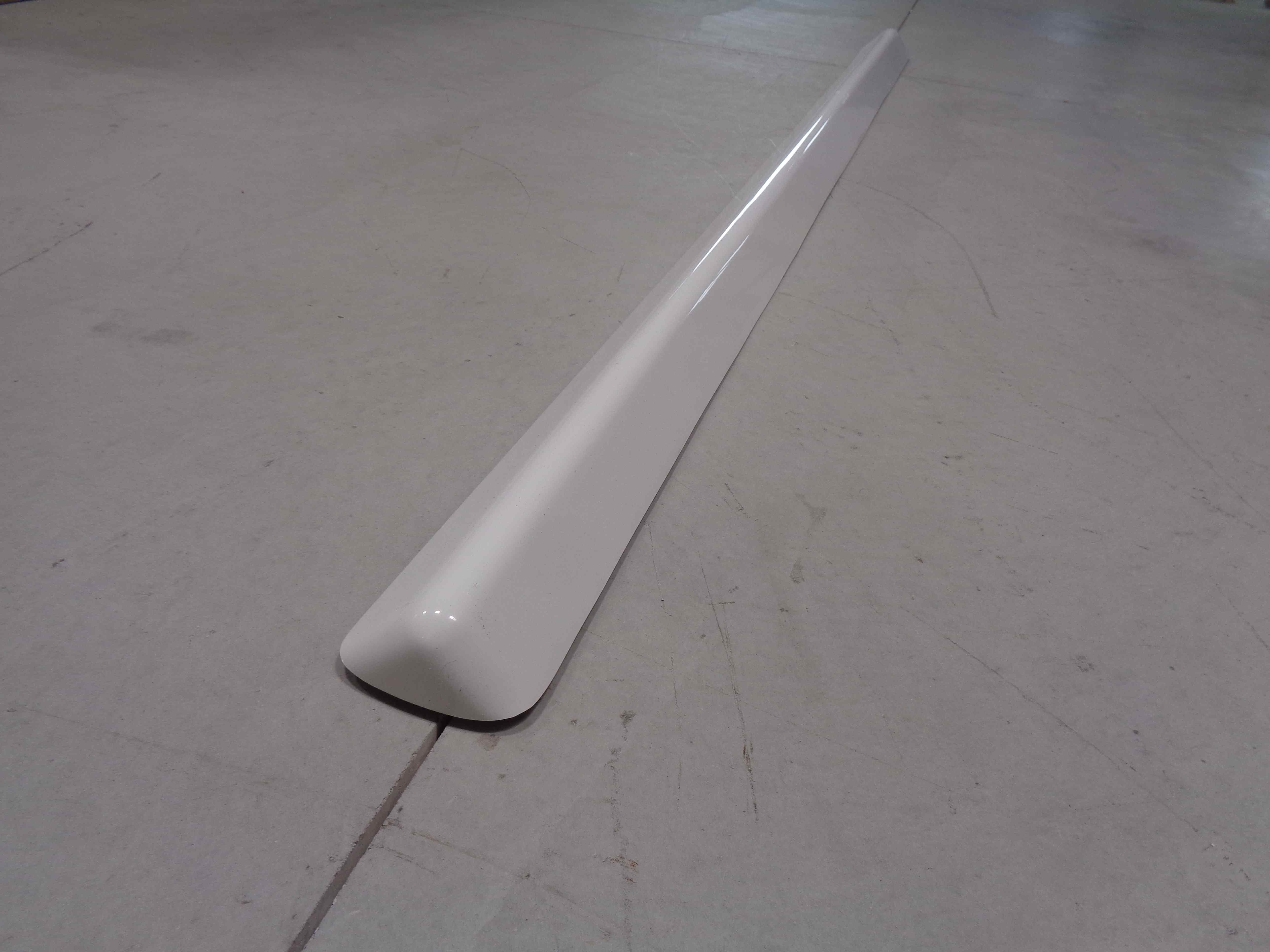03114075 Radius Cap, Rear Corner, Plastic, Wide&Narrow Body