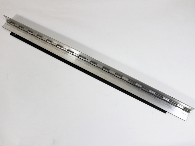 042014001 Aluminum hinge, 24