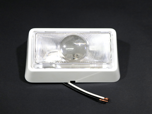 069196 PORCH LIGHT WHITE BASE WITH LENS STARTRANS