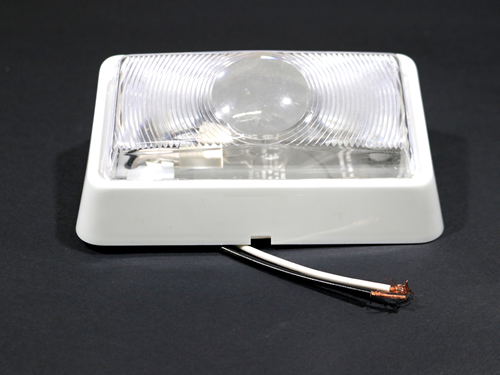 069196 PORCH LIGHT WHITE BASE WITH LENS STARTRANS
