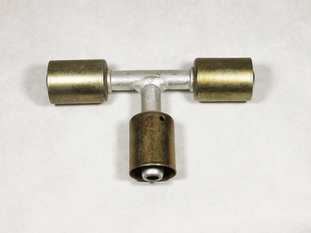 08-3019B Fitting, A/C