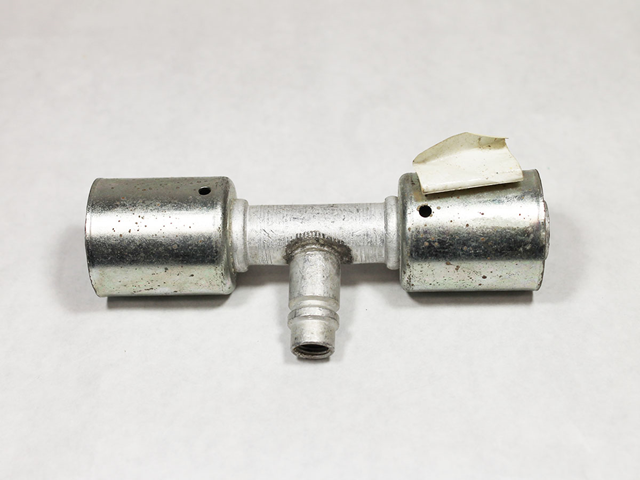 08-3424B Fitting, A/C