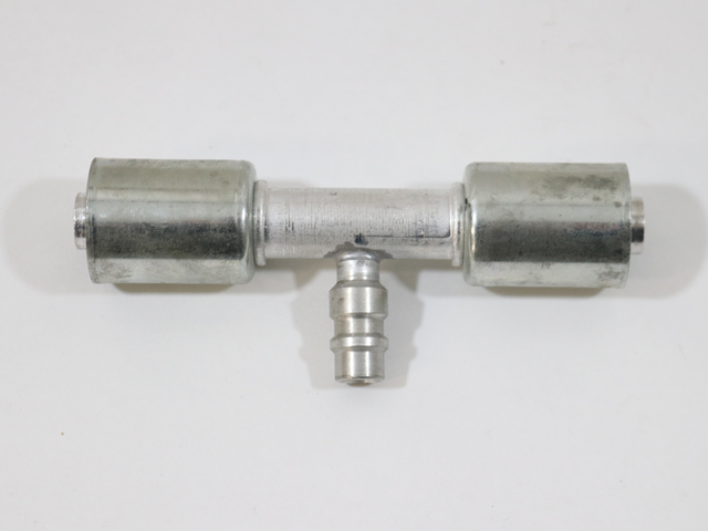 08.3423B Fitting, Splicer 134 Port