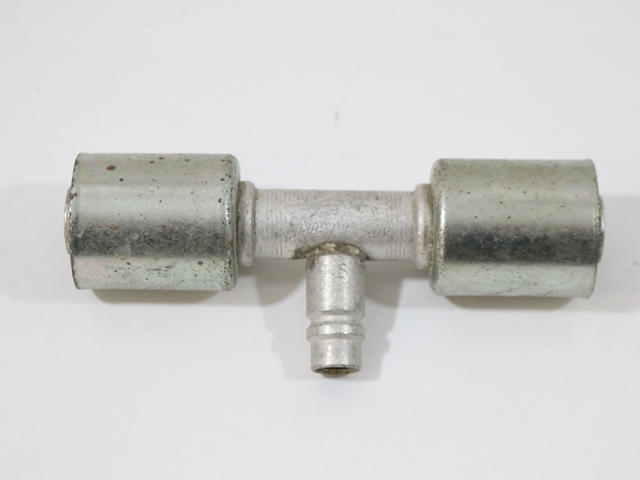 08.3424B Fitting, A/C