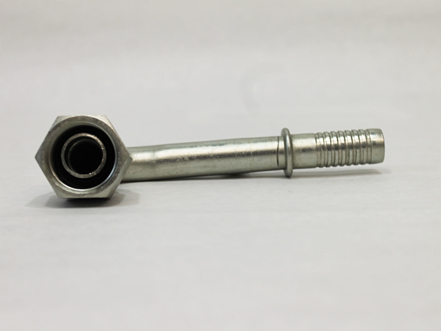 08830513C 90 deg 12 FO x 12 Hose fitting with M12 switchport, AN1324