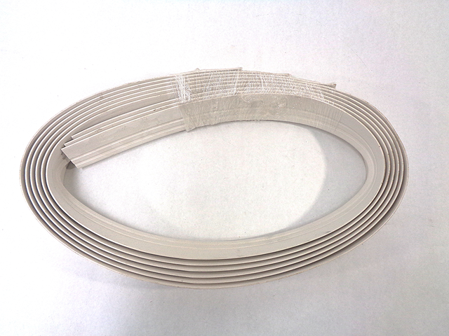10-002-022 Nosing, Pvc White Step
