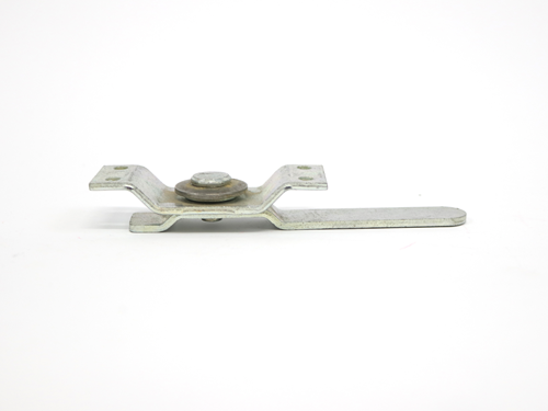 100128 LATCH, W/C DOOR, BOTTOM
