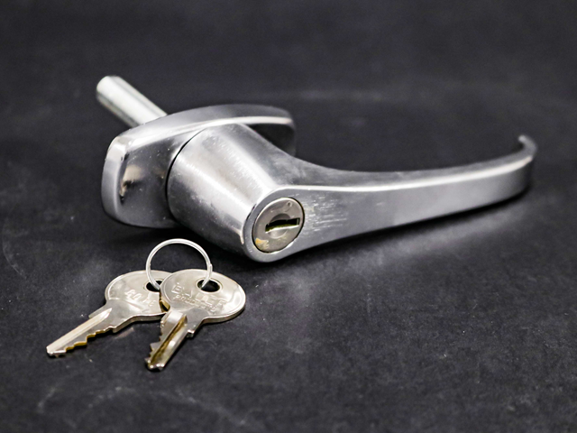 25992 HANDLE, LOCKING, EXTERIOR FEDERAL REAR DOOR