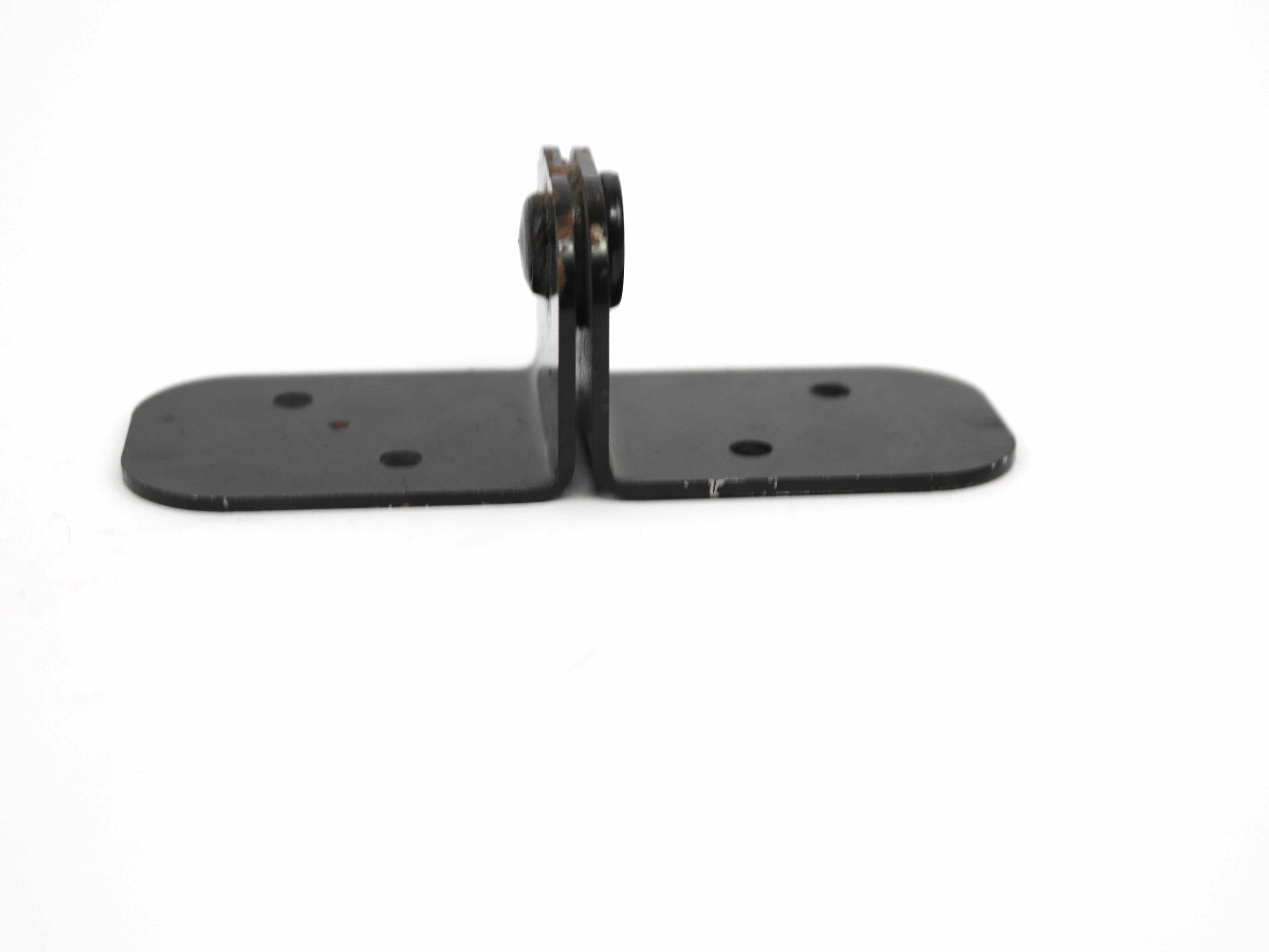 102215 HINGE