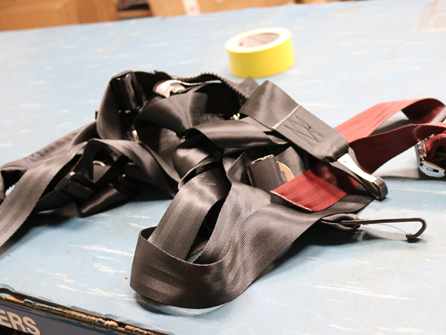 103ZFM.L Harness/ Vest, Lg 37-42