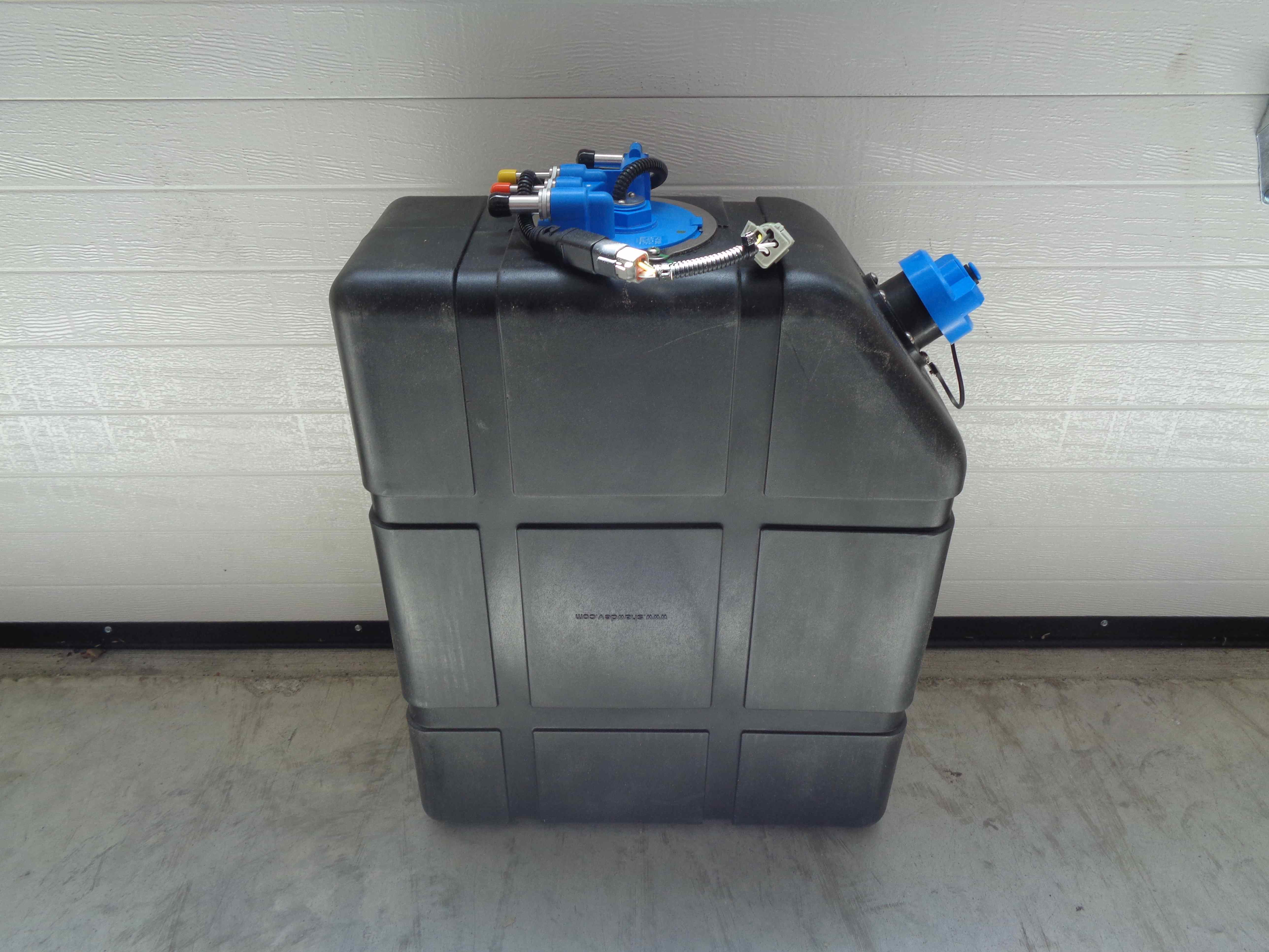 10888880 Def Tank Assembly