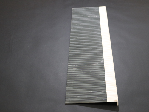 115353 TREAD, GRAY W/ WHITE NOSING