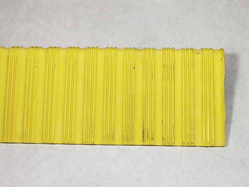 115360 NOSING, STEP YELLOW, 3 INCH X 36 INCH (same as univ10y)