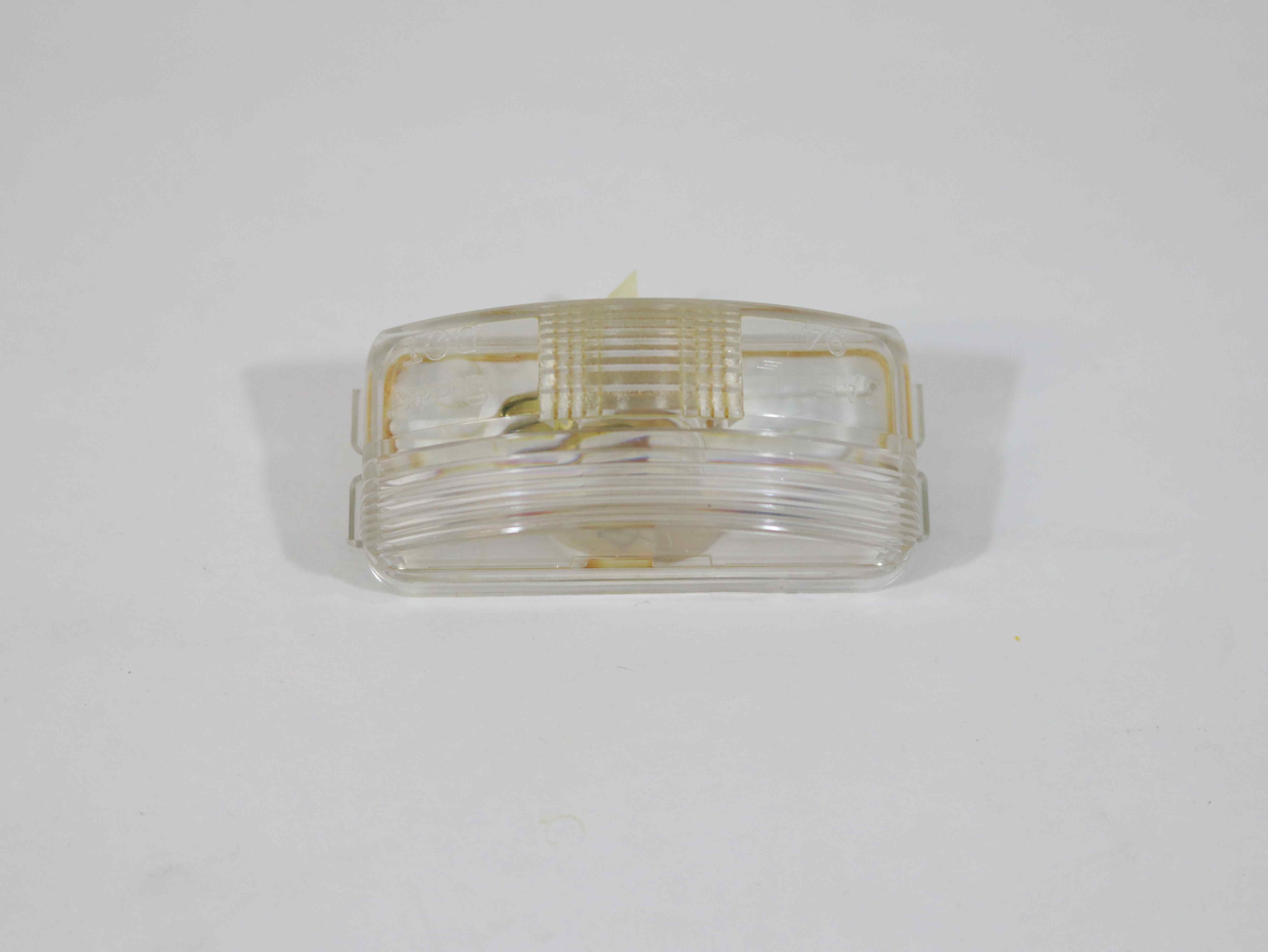 15208 TRUCKLITE LICENSE PLATE LIGHT