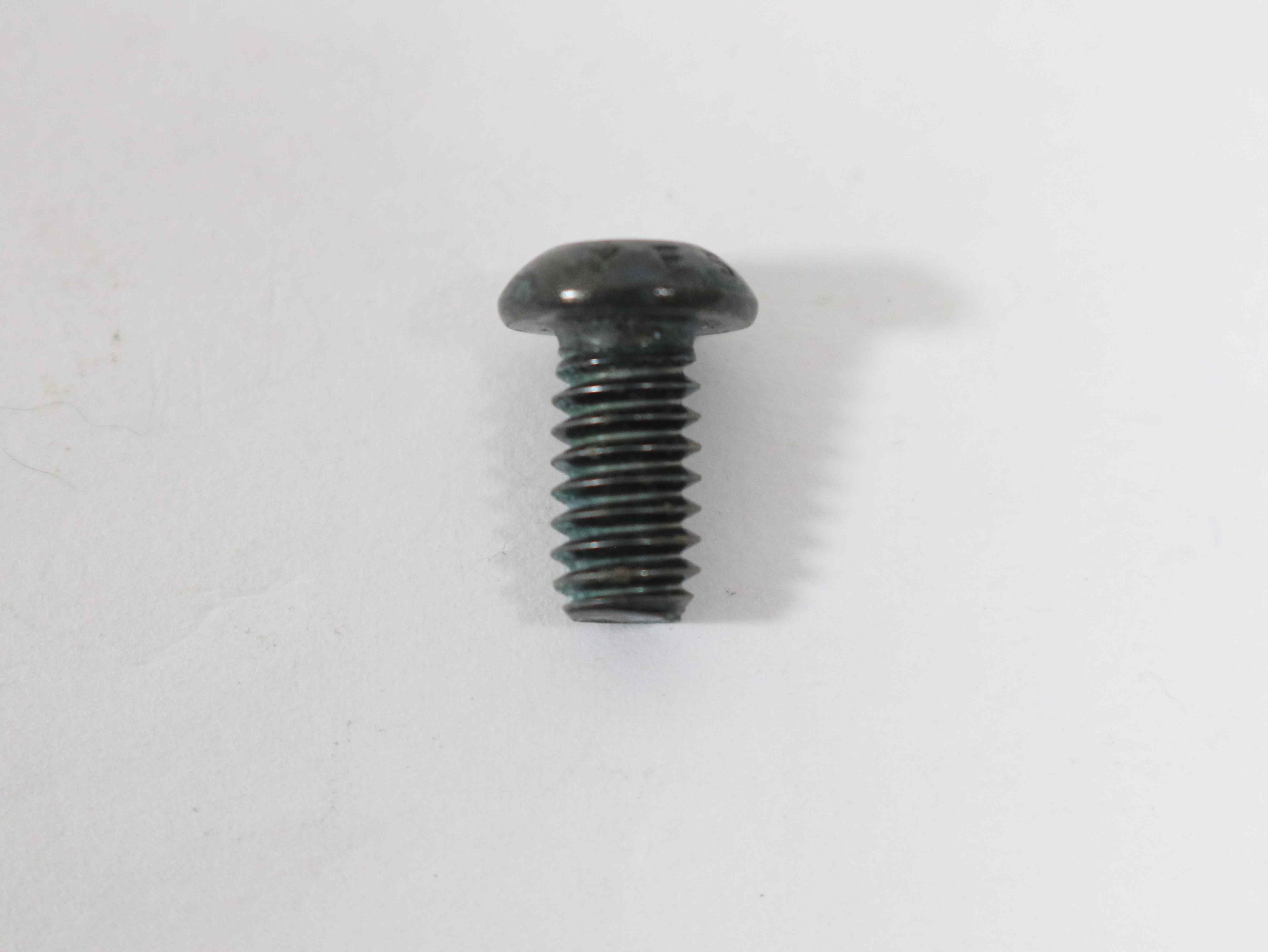 15733 BOLT 1/4 20 X 1/2 BUTTON HD SOC AUTO BLACK