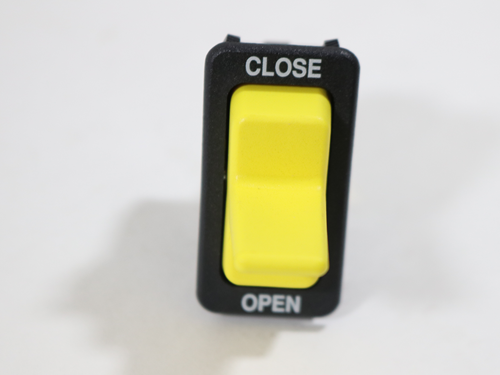 17474 SWITCH SPDT TOGGLE 19 SPD C / O YELLOWL