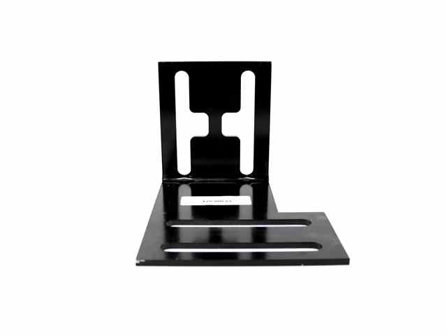 19-008-024 Bracket, Bumper, Curbside, Starcraft