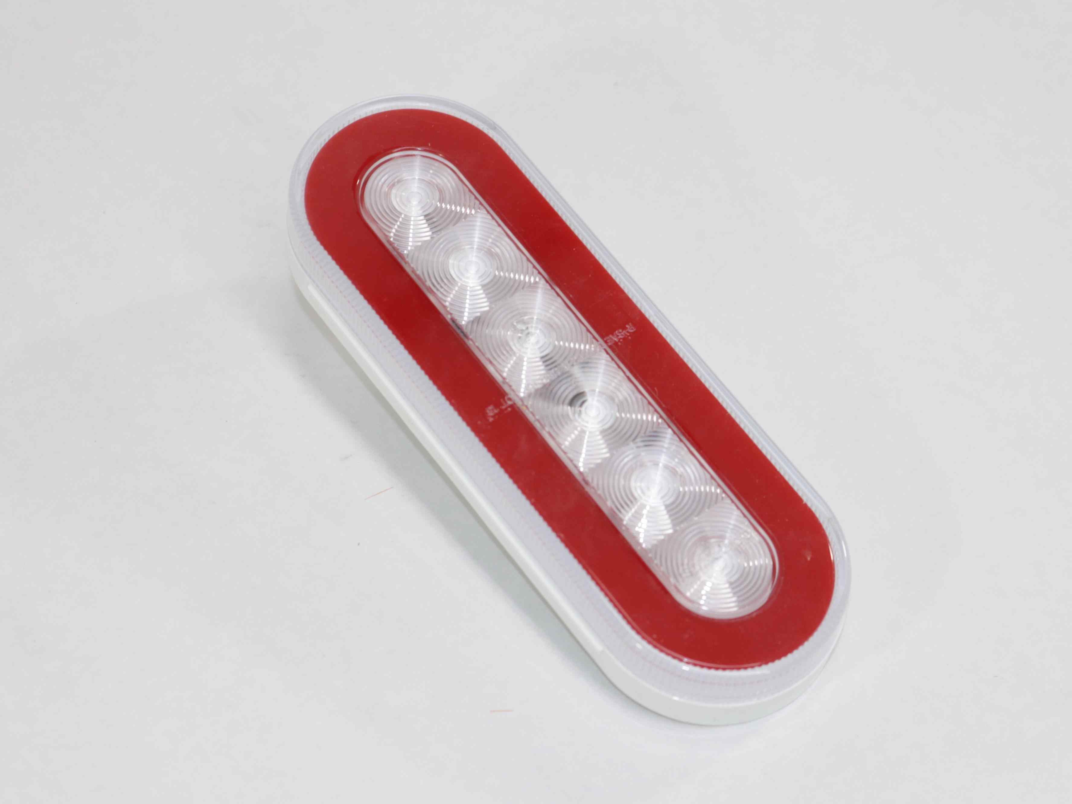 2000426 TAILLIGHT, 6 INCH LED OVAL RED PL3 GLO LT