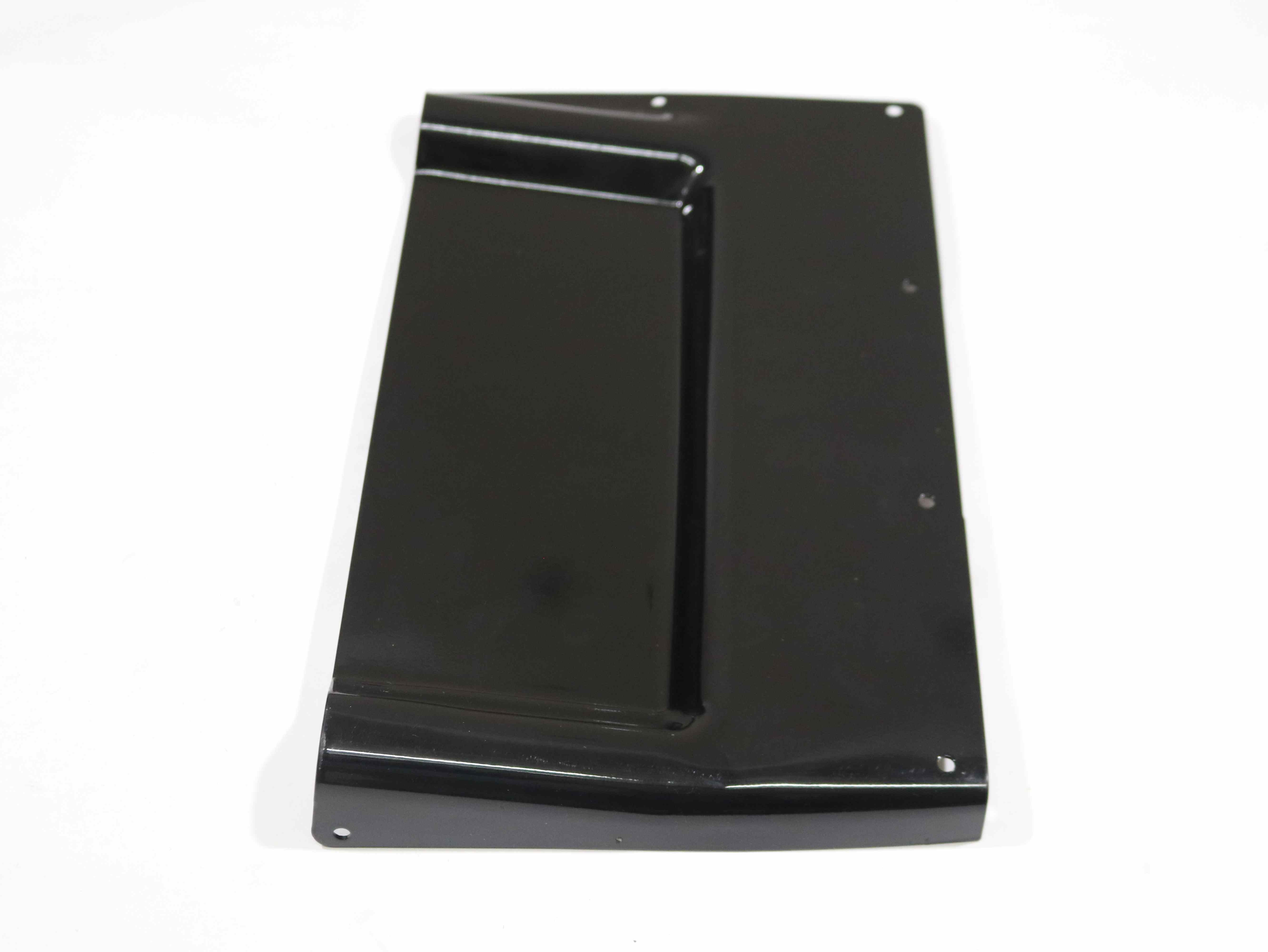 2202919C2 Rh Bumper Trim Plate