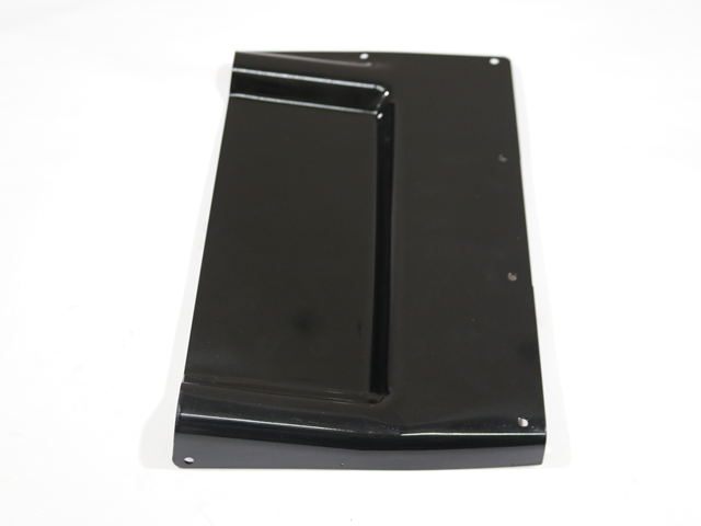 2202919C2 Rh Bumper Trim Plate