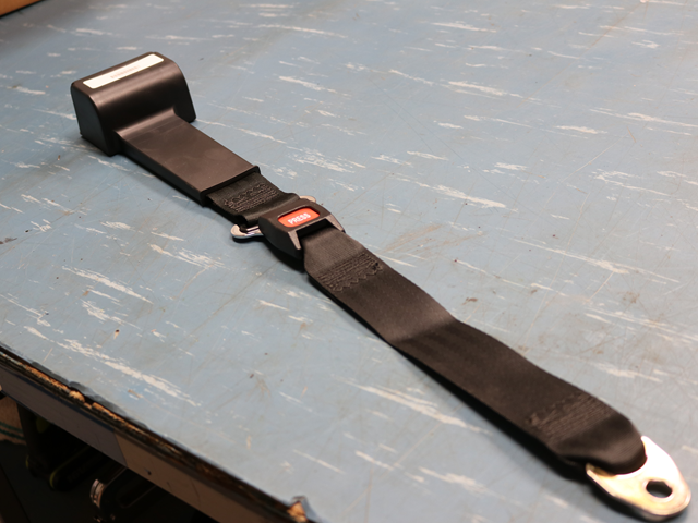 24-001-008 Seat Belt, Retr., New Style, Wall Side