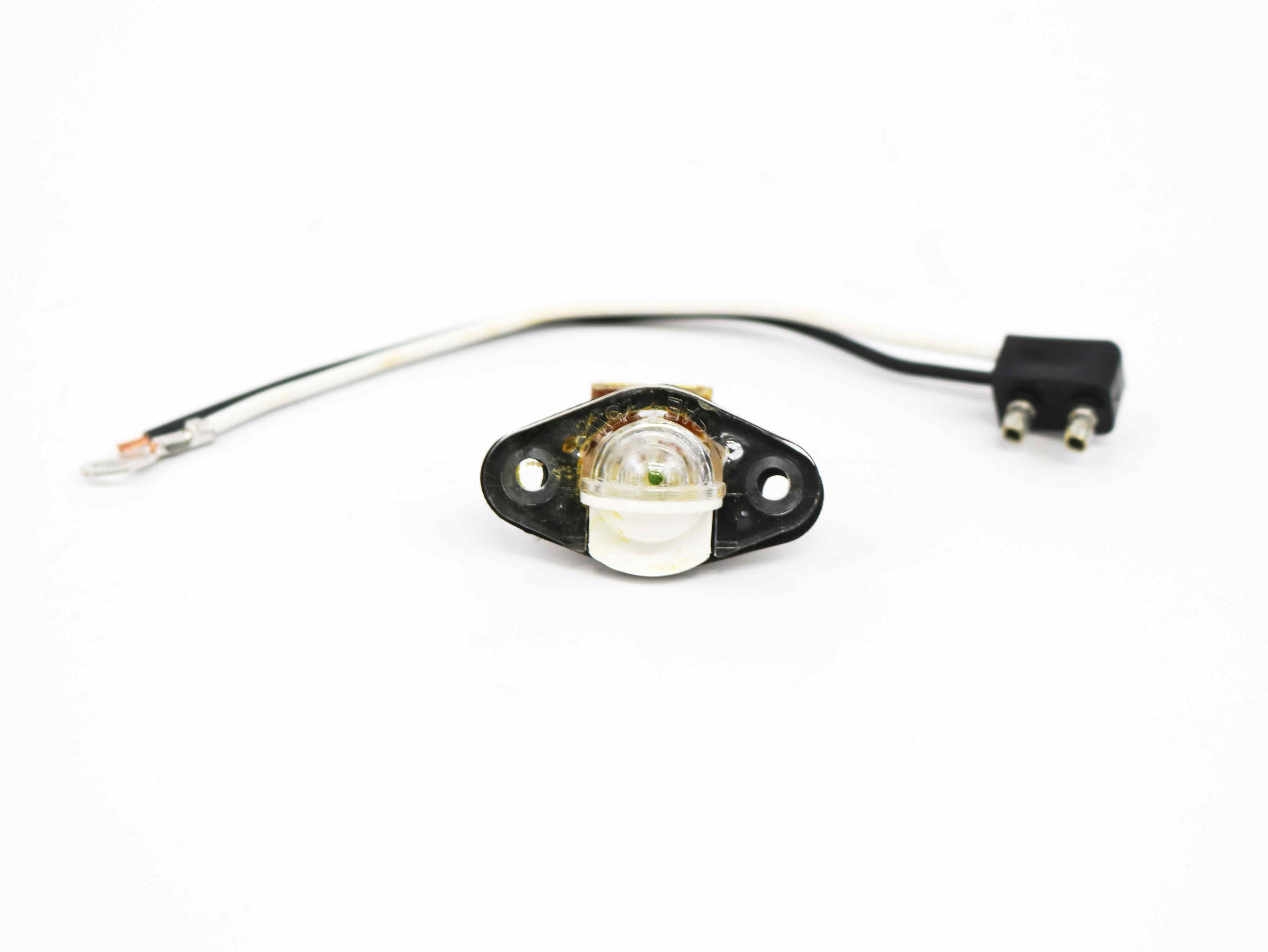 26001 LICENSE PLATE LIGHT / COURTESY LAMP