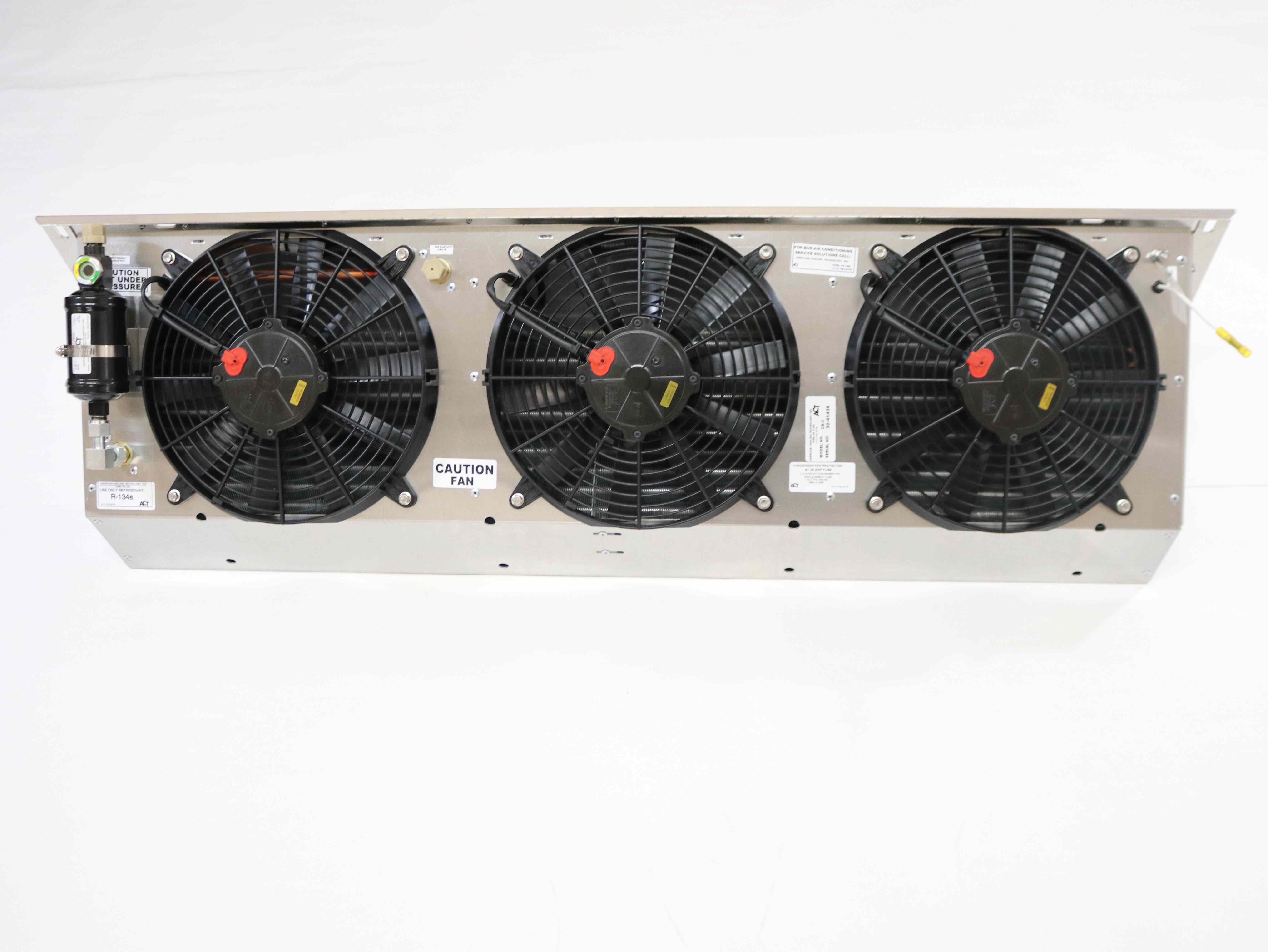 301.028.PS Condenser, A/C (Cs3) W/Loose Grill
