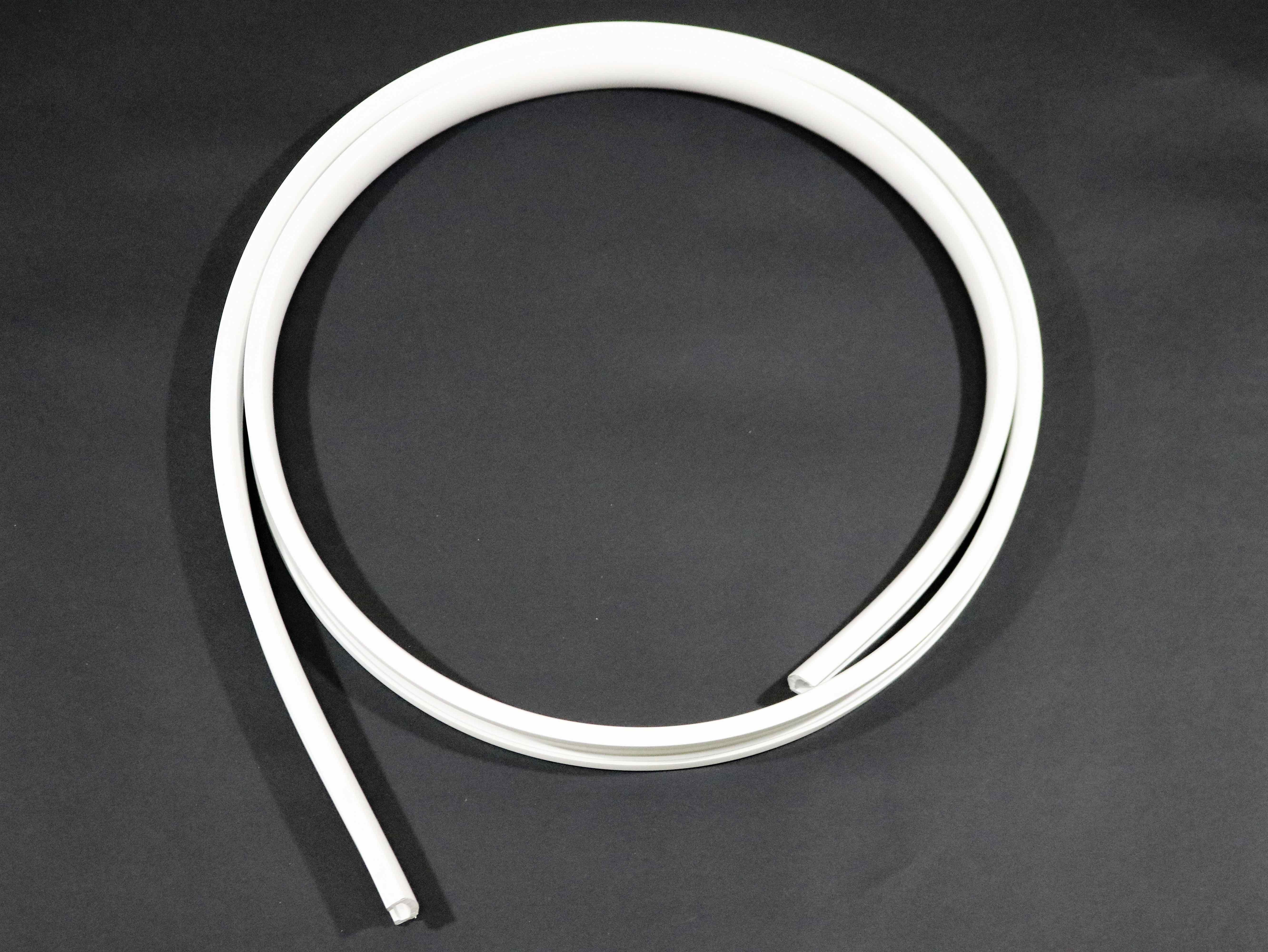 3372559 COVER, WHITE