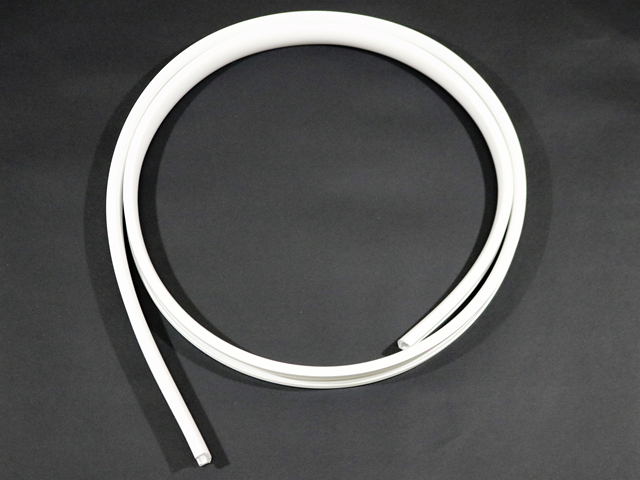3372559 COVER, WHITE