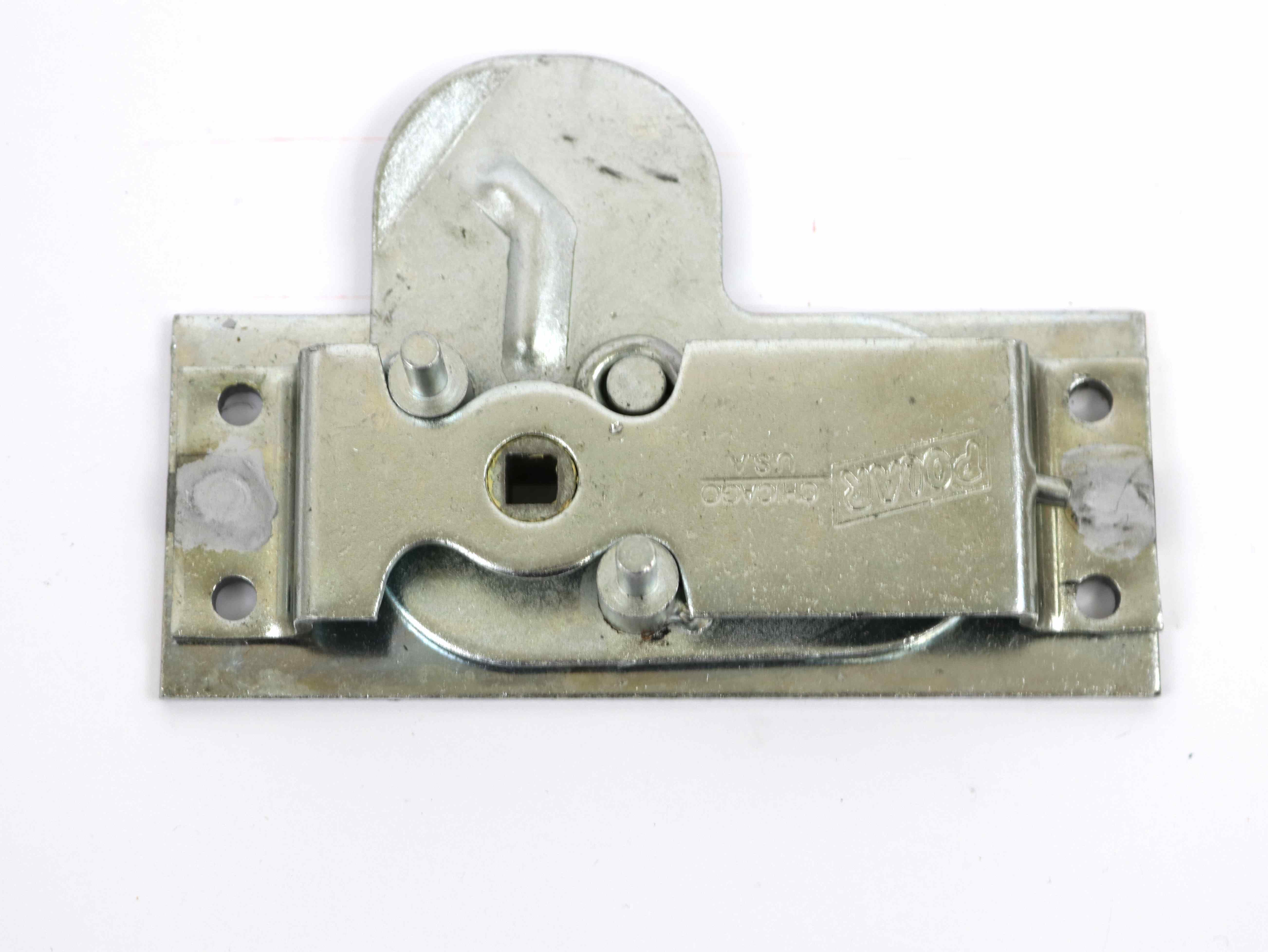 3937 3 POINT LATCH