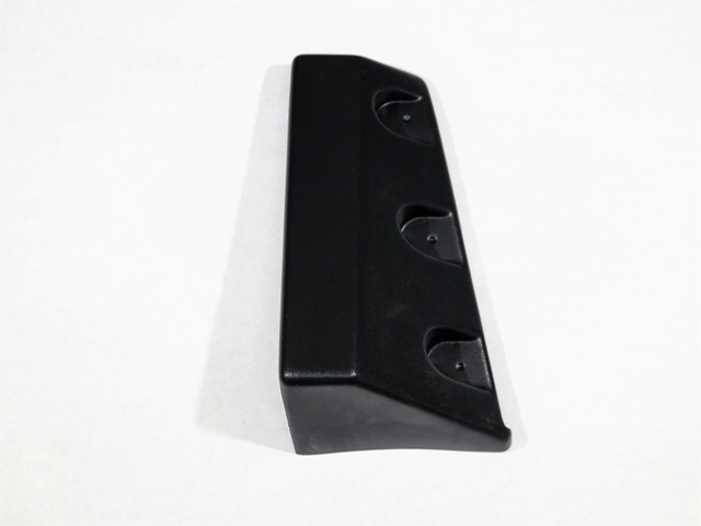440141 BUMPER SHROUD, RH