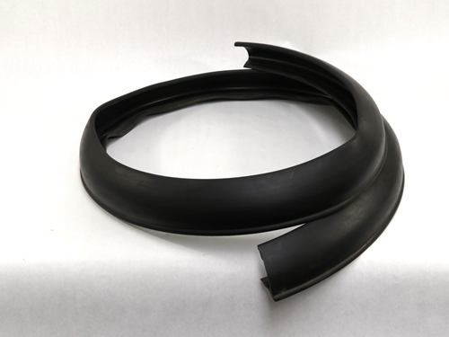 45010601 RUBBER FENDER FLARE (use 6018)