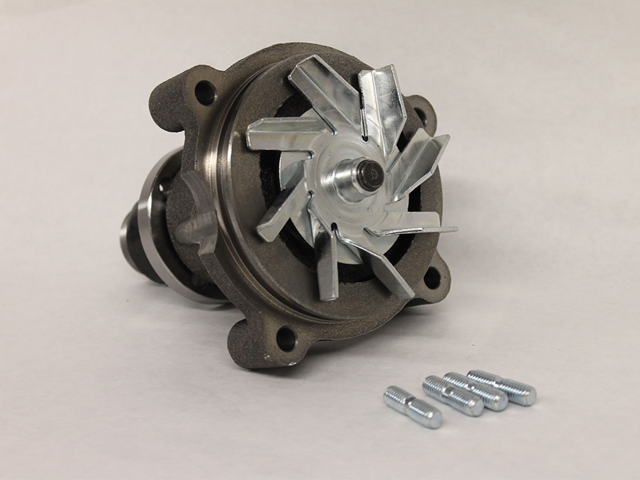 5-P-42081 Water pump w/adaptor, F550