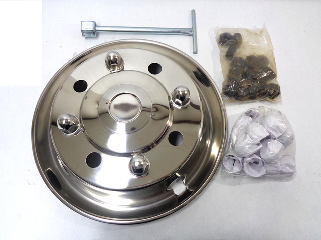 5898-195F Intl. Wheel Covers / Rim#28680 8Lug 4 Hand Holes