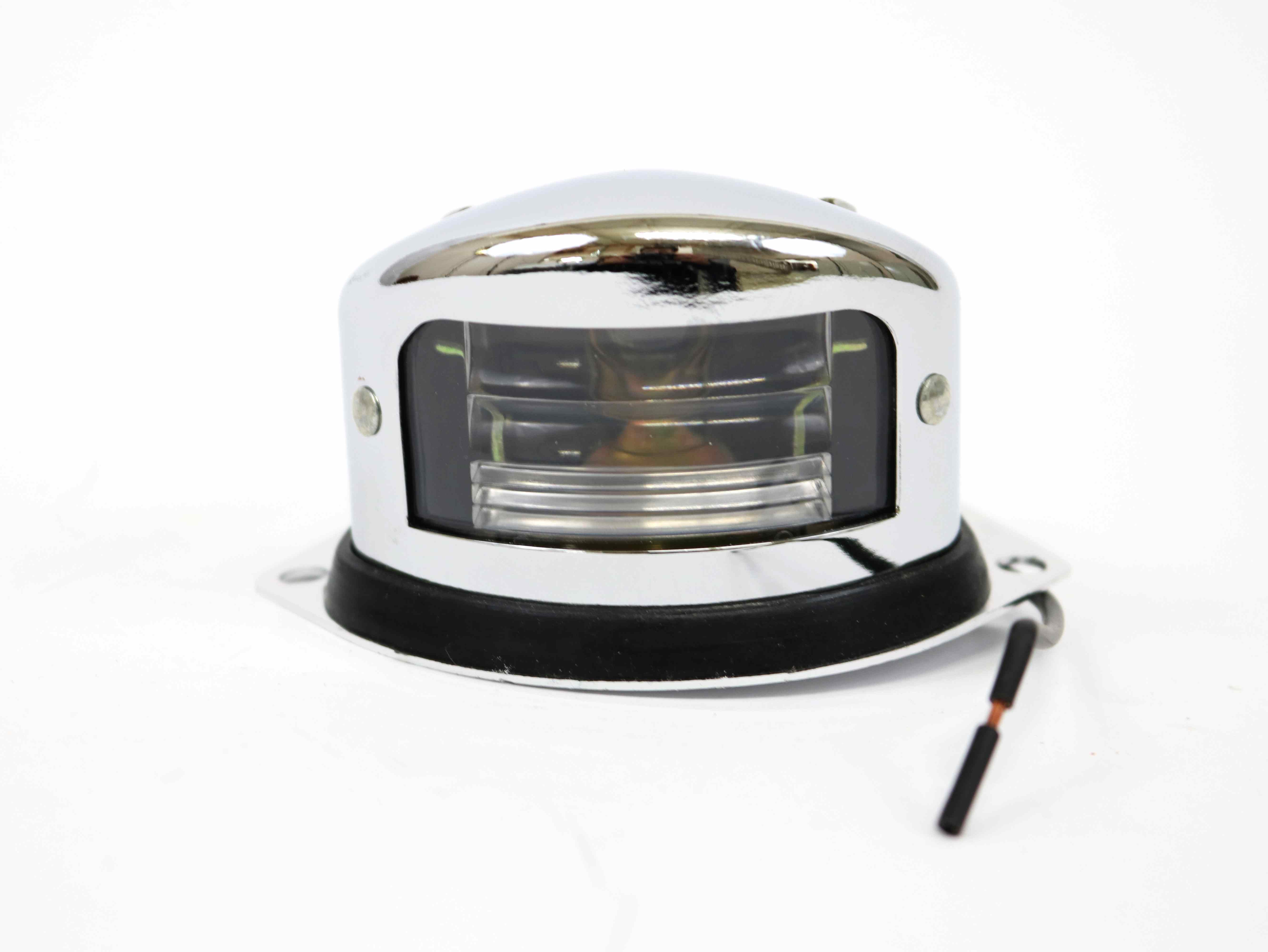 6658 Light, Exterior