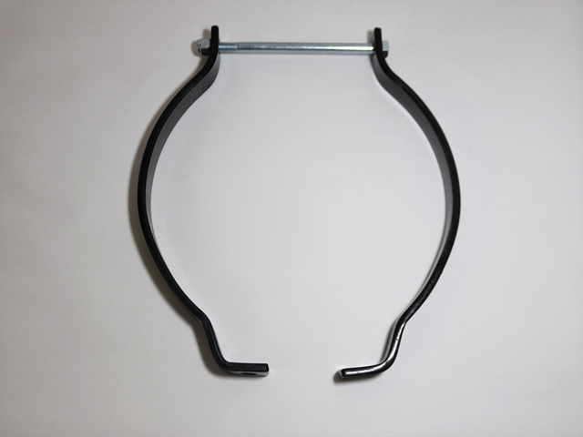 8008856 BRACKET RES. MOUNTING AIR TANKS
