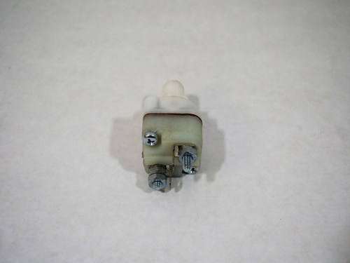 8009102 INTERLOCK BRAKE PRESSURE SWITCH