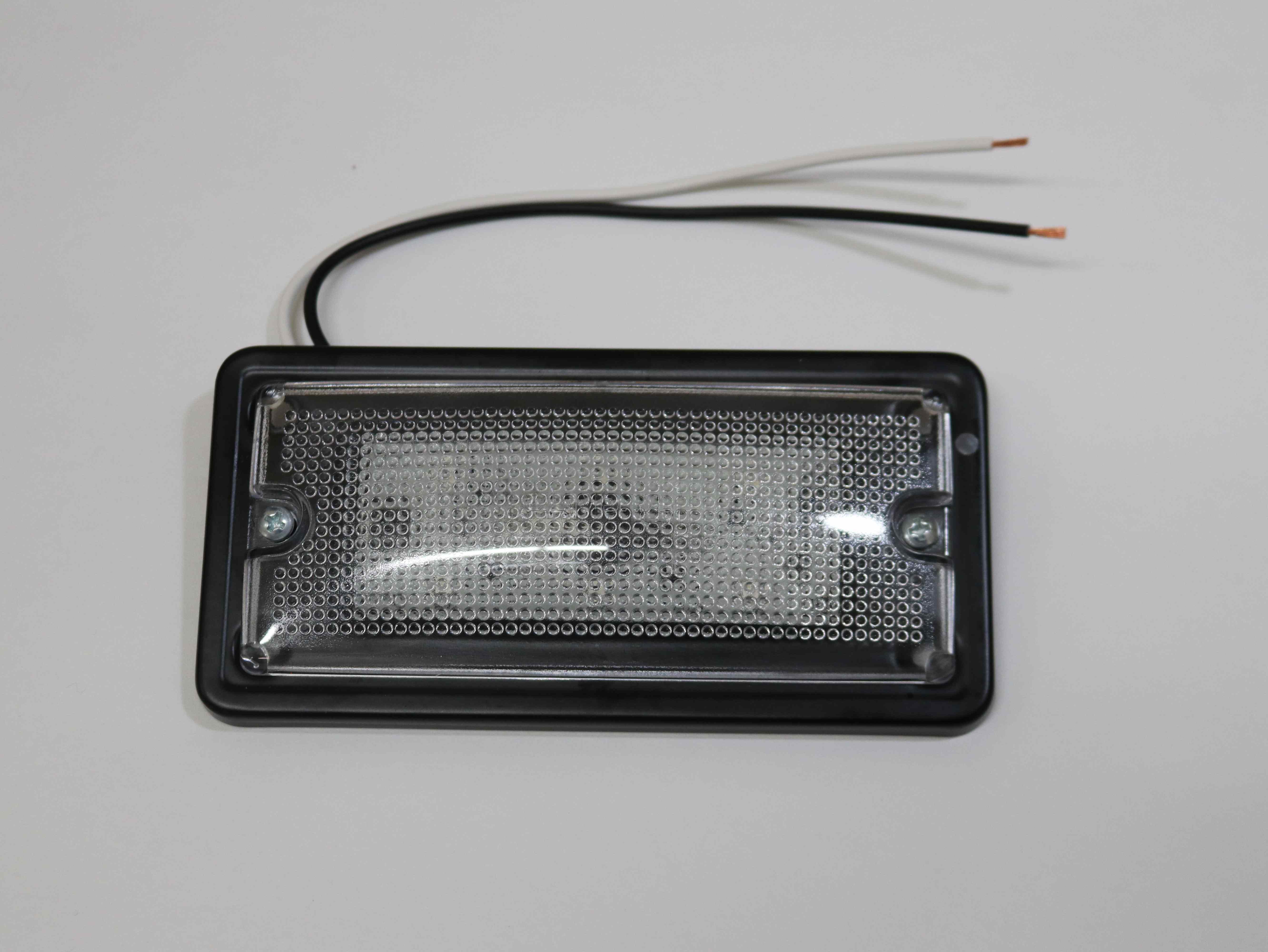 80162C Led Rectangular Clear Dome Light