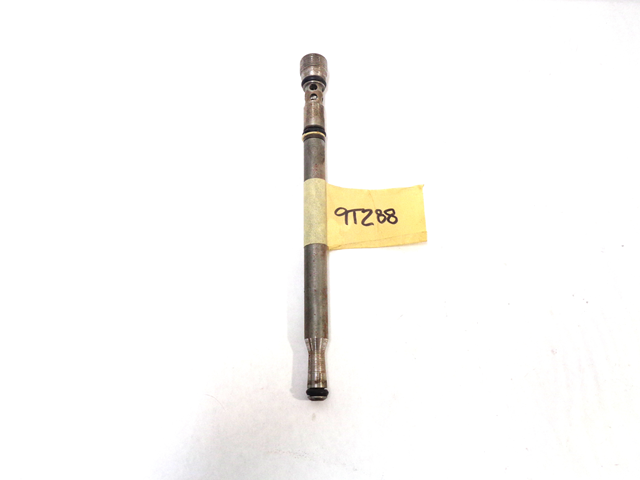 9T288 Tube, Oil