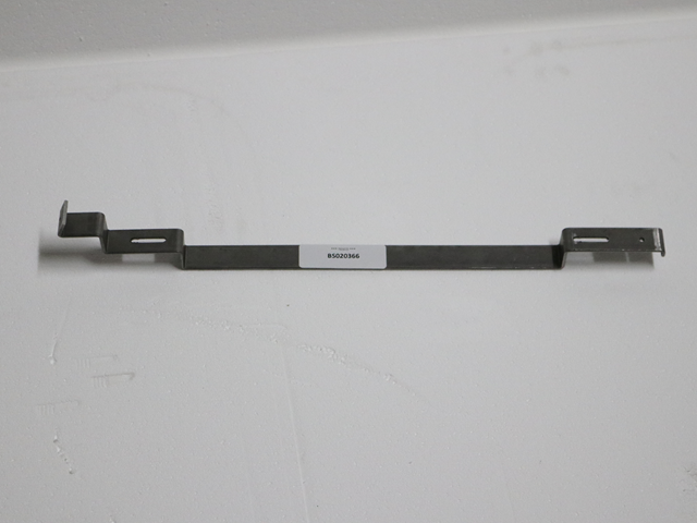 BS020366 BRACKET, MOUNTING, CONSOLE/ENGINE COVER, FORD