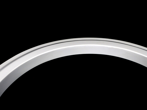 BX050996 WHEELFLARE (CURBSIDE)