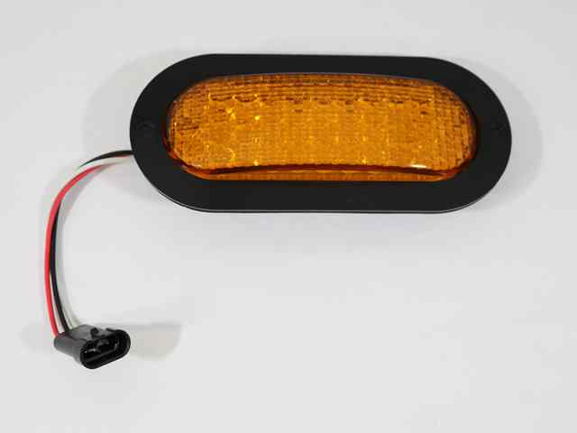 ECVO64TY-CL 6 INCH Amber Led Oval Rear Turn/Marker W/ Flange
