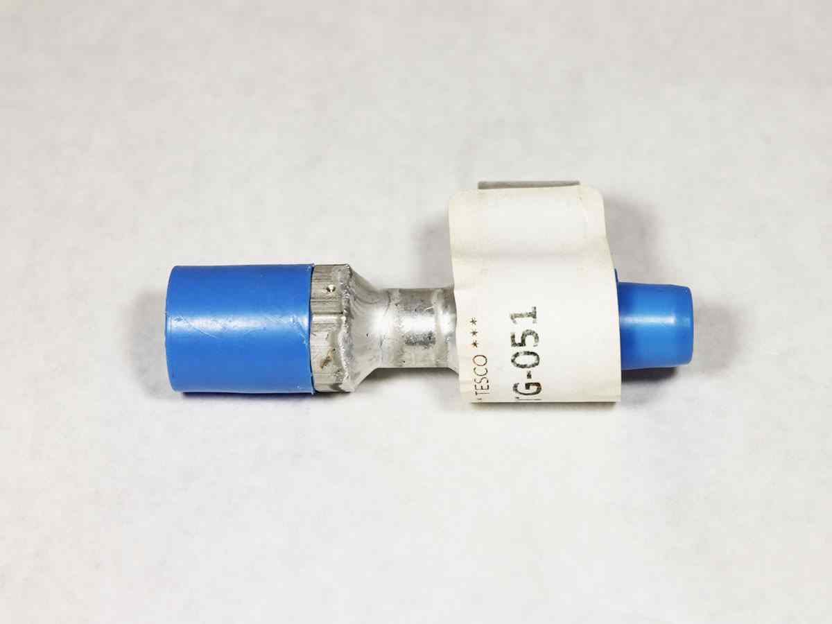 FTG-051 A/C Fitting, Valve, High Side Line, # 8 Feed Port