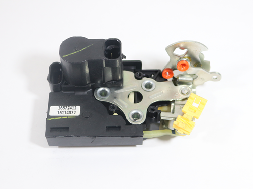 PT001543 RIGHT REAR DOOR LATCH