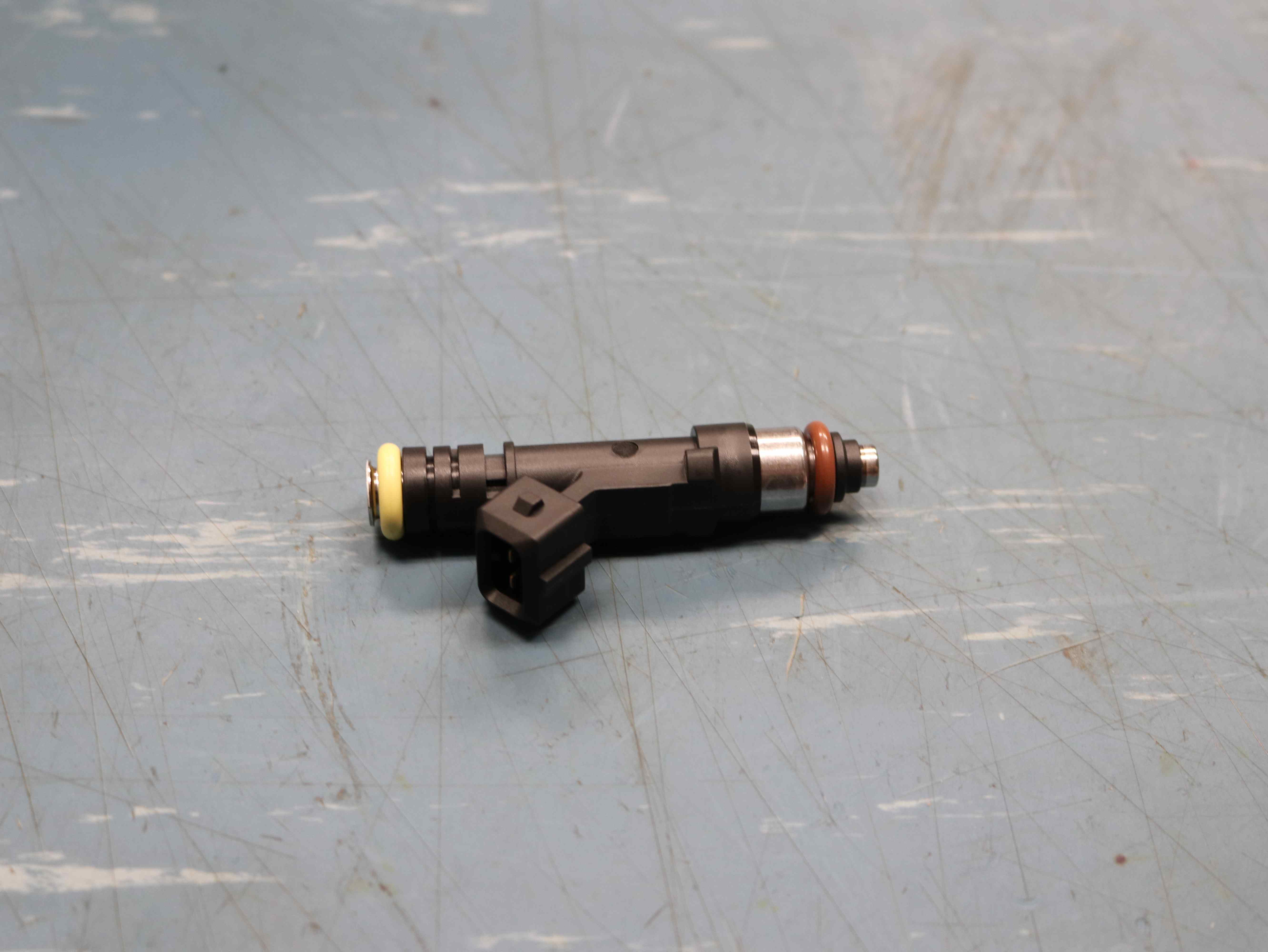 PT010210 Fuel Injector